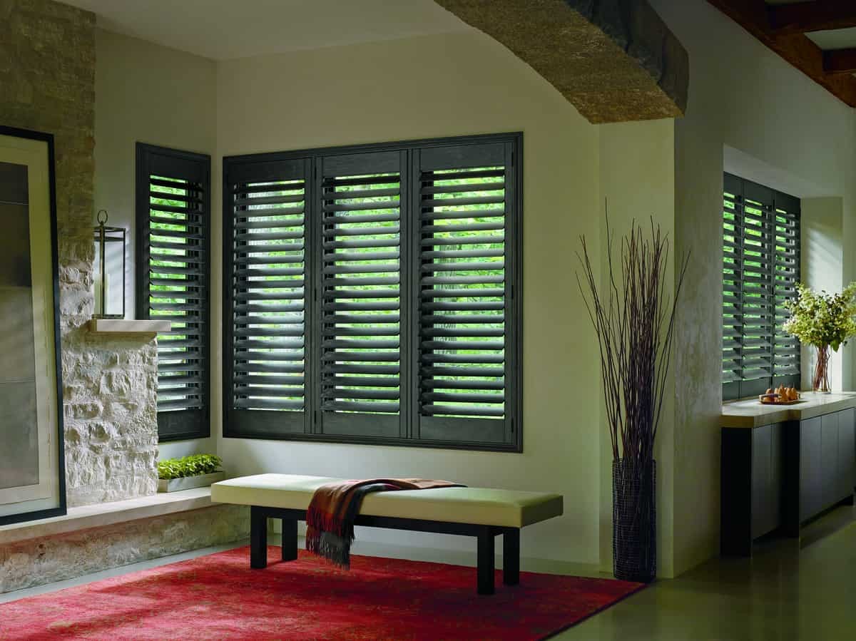 Hunter Douglas Heritance® Hardwood Blinds Springfield, Illinois (IL) window blinds, wood blinds, metal blinds.