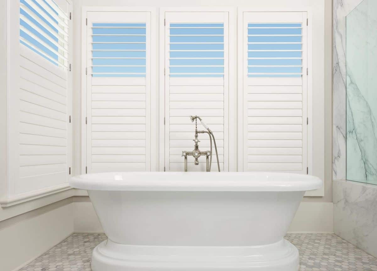 Window Treatments for Bathrooms, Hunter Douglas Palm BeachTM PolysatinTM Shutters  near Springfield, Illinois (IL)